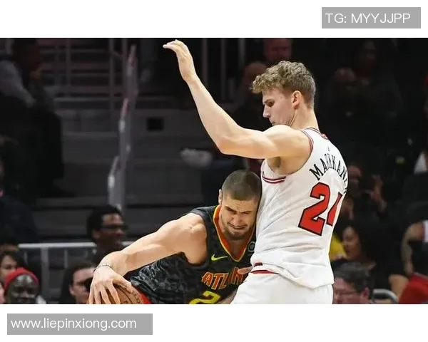 雷霆与老鹰激战正酣谁能在这场对决中笑到最后